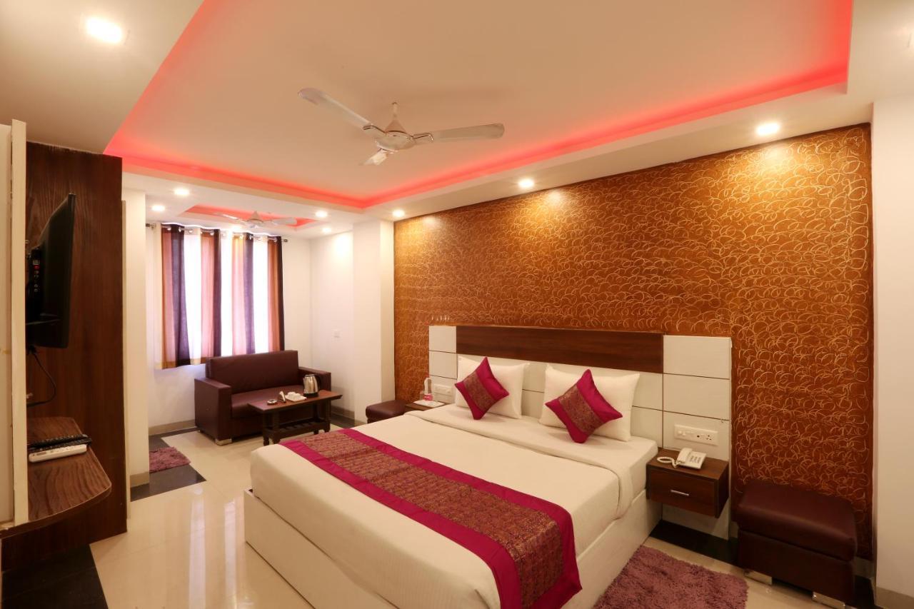 Hotel Classic نيودلهي المظهر الخارجي الصورة